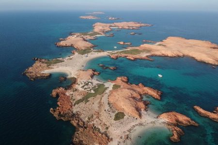 Esplora le splendide Isole Daymaniyat: l’esperienza di snorkeling definitiva in Oman